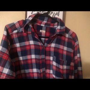 Hollister sz Large Plaid new condition